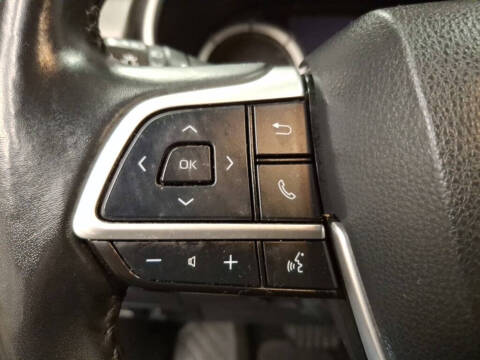 2023 Toyota Highlander Hybrid Bronze Edition