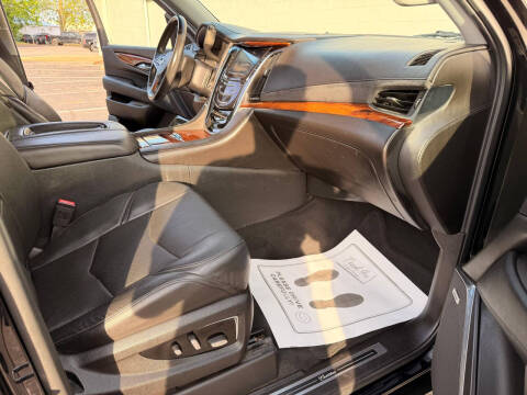 2015 Cadillac Escalade ESV Luxury