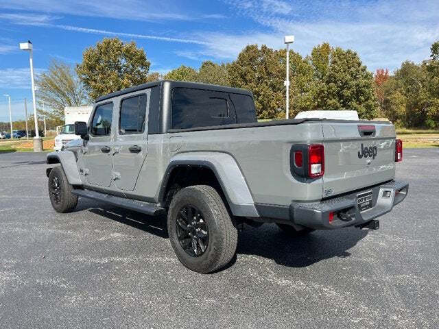 2022 Jeep Gladiator 5