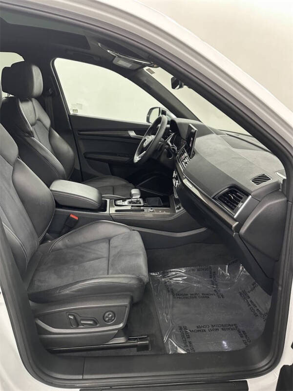 2022 Audi SQ5 Sportback 3.0T quattro Premium Plus