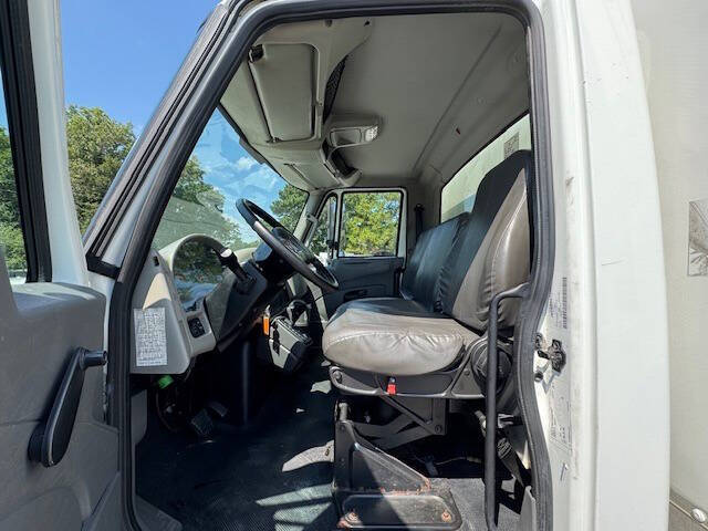 2019 International DuraStar 4300