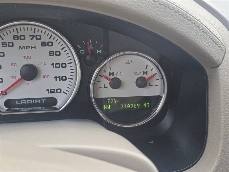 2005 Ford F-150 XLT