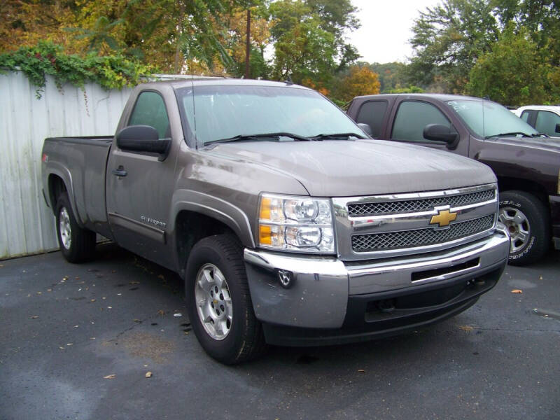 2013 Chevrolet Silverado 1500 for sale at lemity motor sales in Zanesville OH