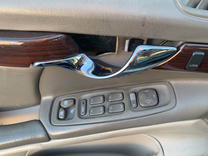 2002 Cadillac DeVille DTS