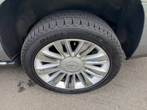 2018 Cadillac Escalade ESV Platinum