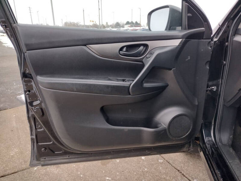 2020 Nissan Rogue Sport S