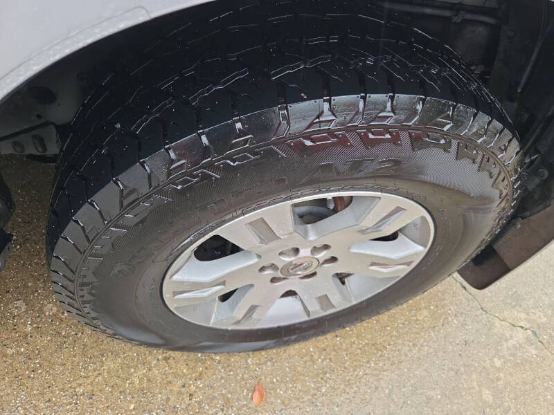 2011 Nissan Pathfinder Silver Edition