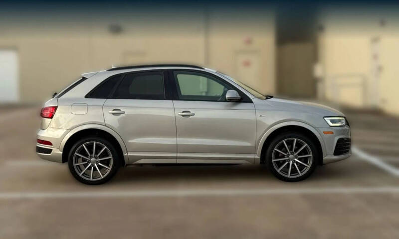 2017 Audi Q3 2.0T quattro Prestige