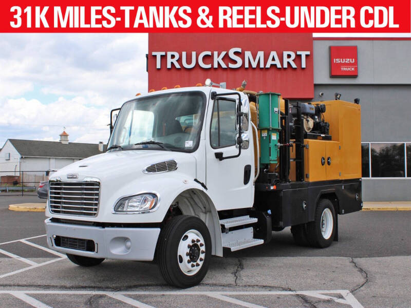 2020 Freightliner M2 106