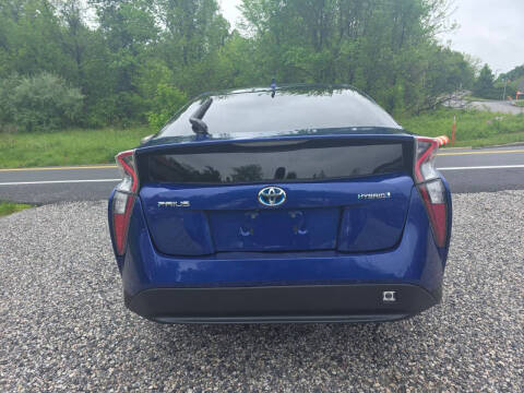 2016 Toyota Prius Three