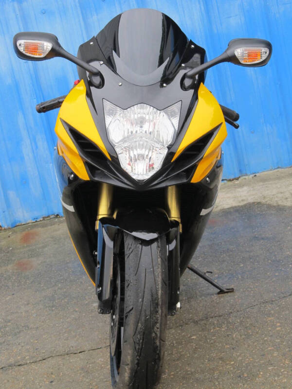 2016 Suzuki GSX-R750