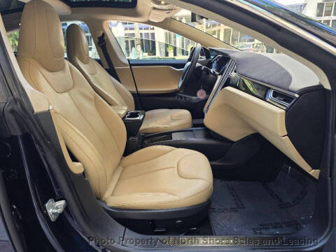 2015 Tesla Model S