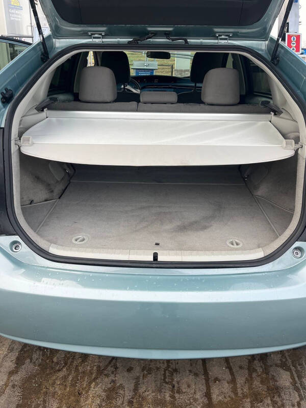 2015 Toyota Prius Three