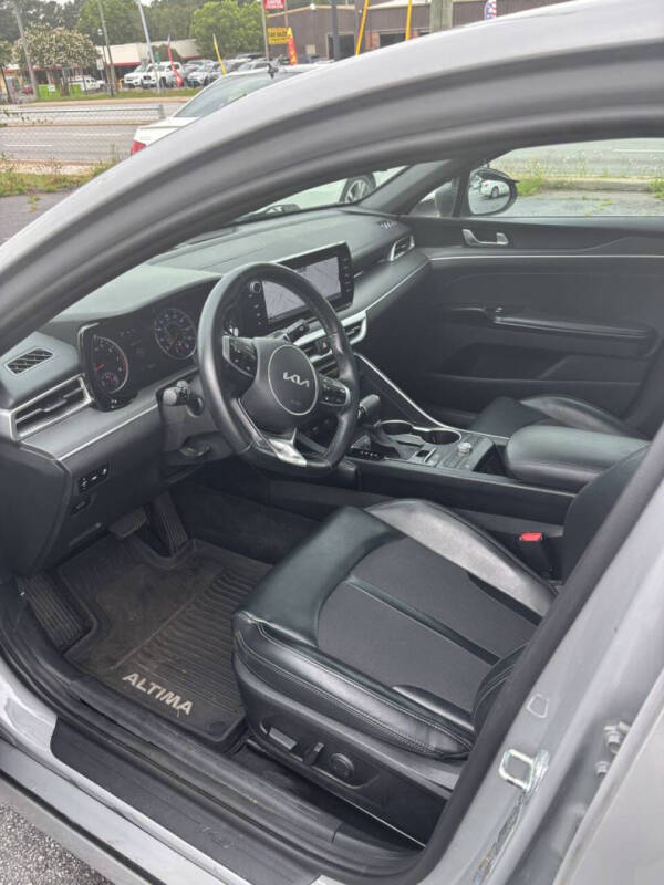 2022 Kia K5