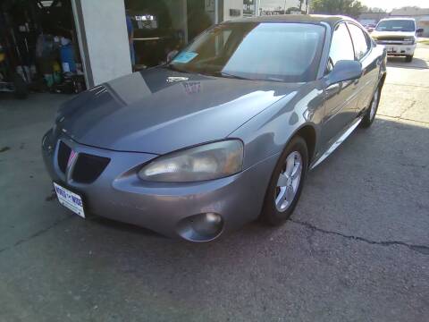 2007 Pontiac Grand Prix for sale at World Wide Automotive in Sioux Falls SD