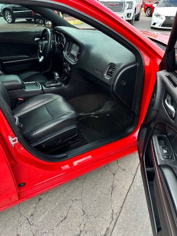 2017 Dodge Charger R/T