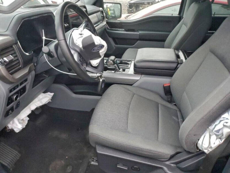 2024 Ford F-150 Lightning XLT