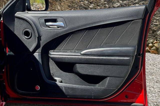 2015 Dodge Charger SXT