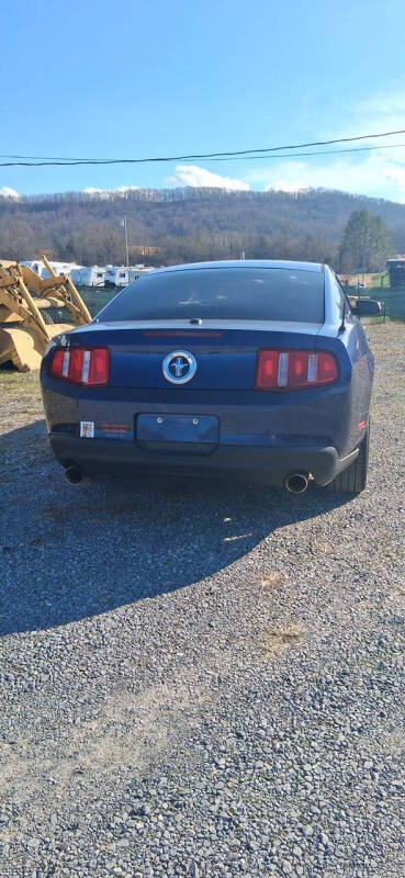 2011 Ford Mustang V6 Premium