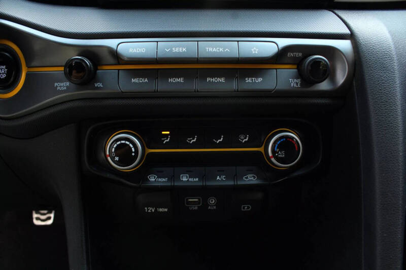 2019 Hyundai Veloster