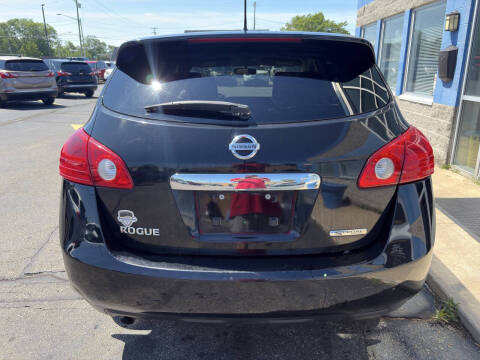 2013 Nissan Rogue S