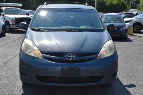 2006 Toyota Sienna LE 7 Passenger