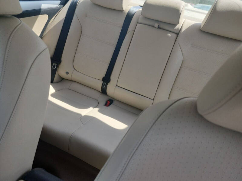 2012 Volkswagen Jetta SEL