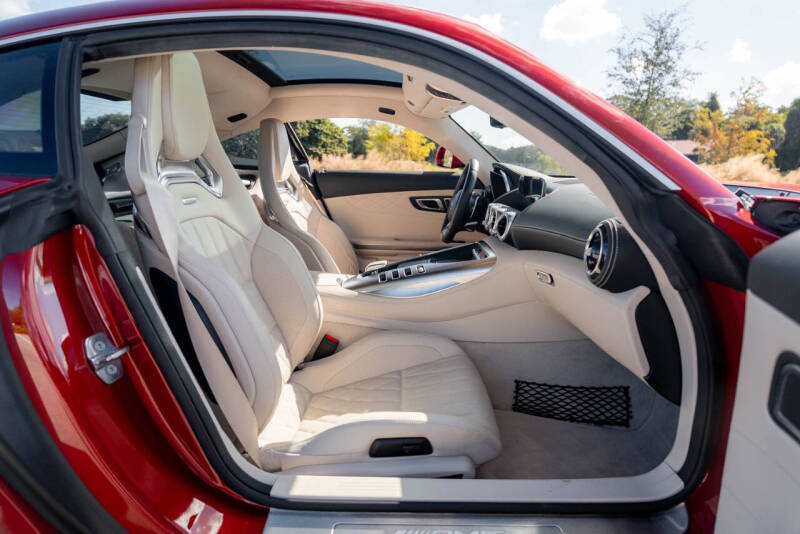 2020 Mercedes-Benz AMG GT C