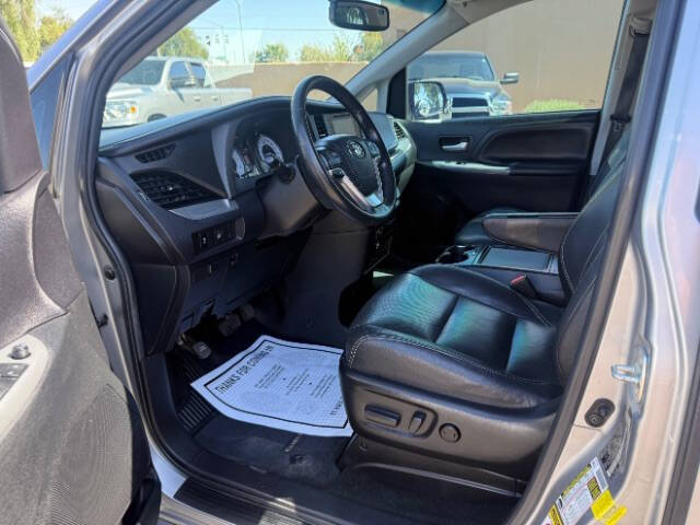 2015 Toyota Sienna