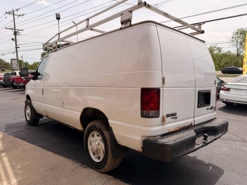 2011 Ford E-Series