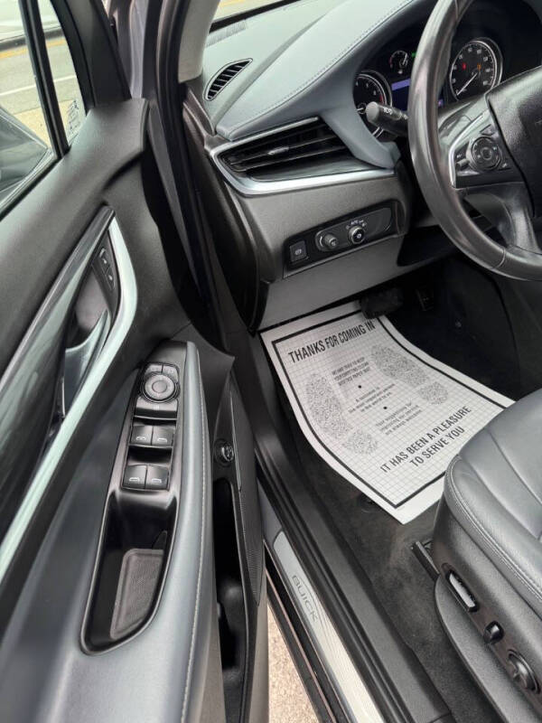 2020 Buick Enclave Essence