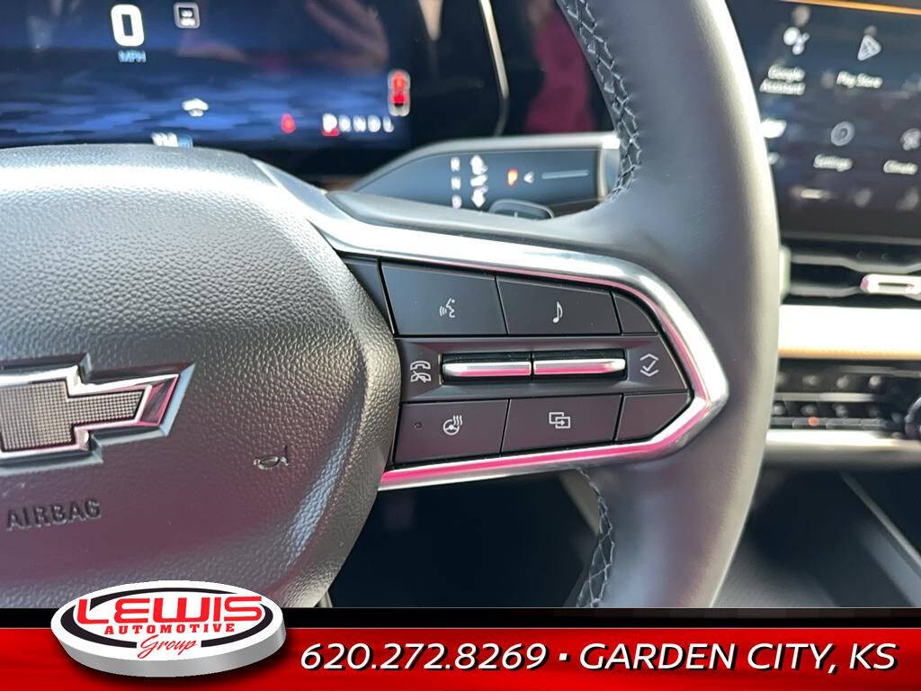 2025 Chevrolet Equinox for sale at Lewis Chevrolet of Garden City in Garden City, KS