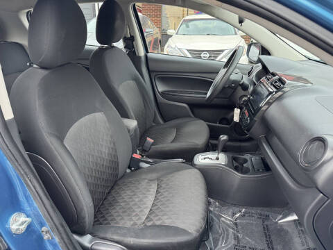 2023 Mitsubishi Mirage ES