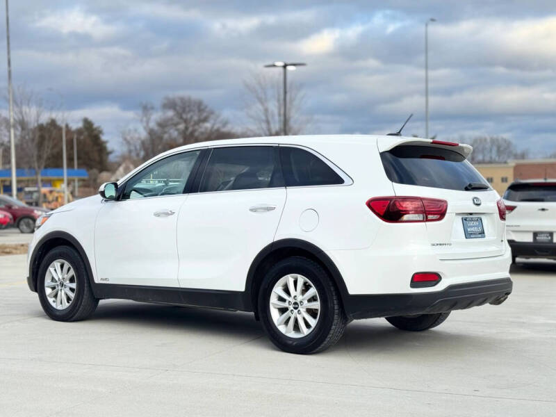 2019 Kia Sorento LX