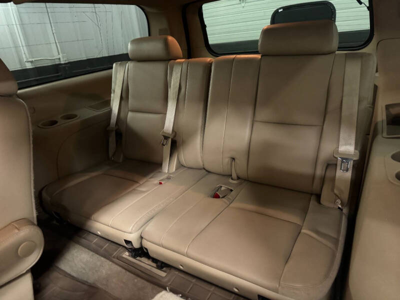 2012 GMC Yukon XL SLT 2500