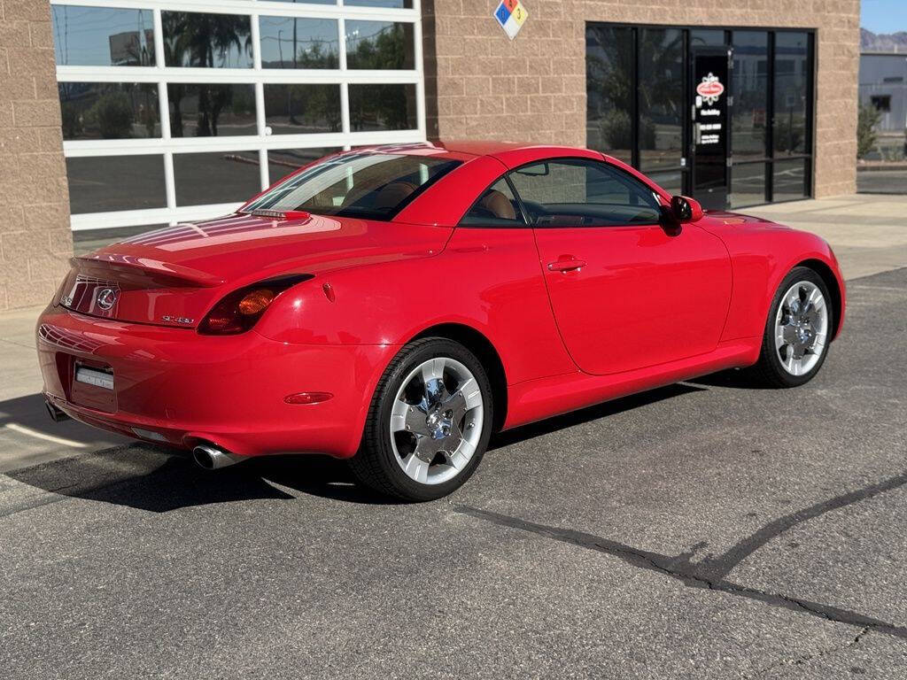 2004 Lexus SC 430 23