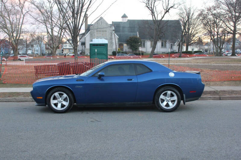 2010 Dodge Challenger SE