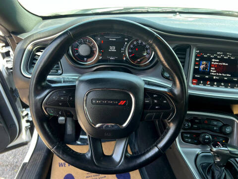 2019 Dodge Challenger SXT