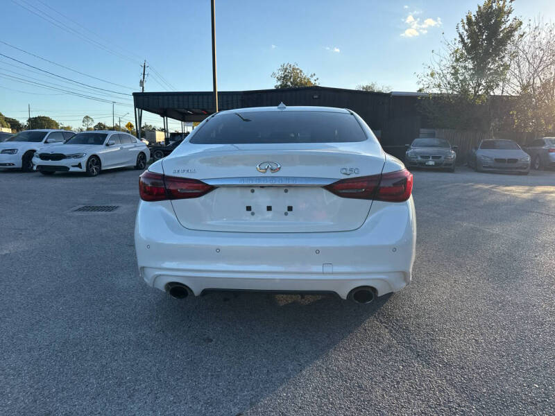 2021 Infiniti Q50 Luxe