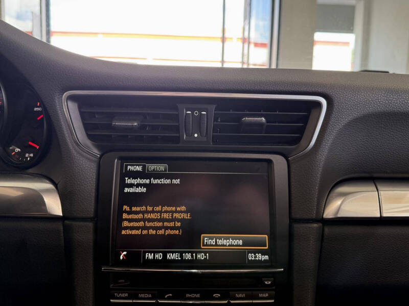 2015 Porsche 911 Carrera