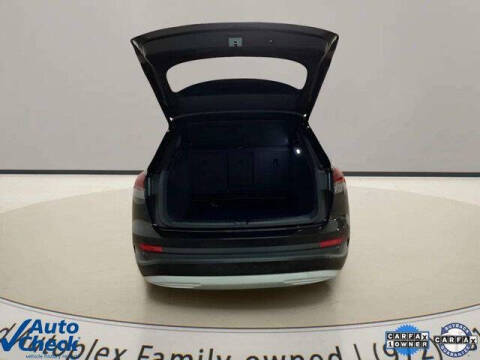 2024 Audi Q4 e-tron Premium 40