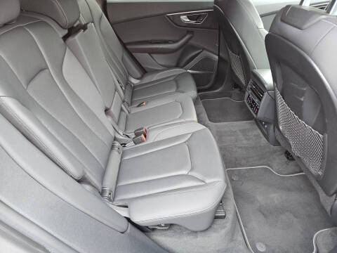 2019 Audi Q8 quattro Prestige 55 TFSI