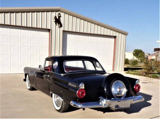 1956 Ford Thunderbird