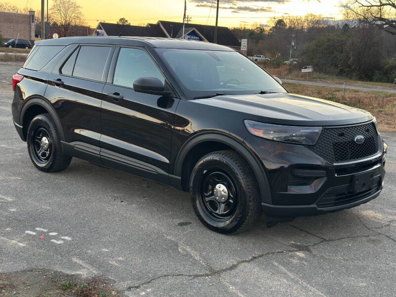 2022 Ford Explorer's photo