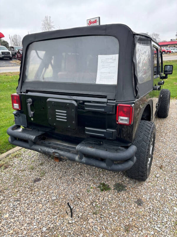 2011 Jeep Wrangler Unlimited Sahara