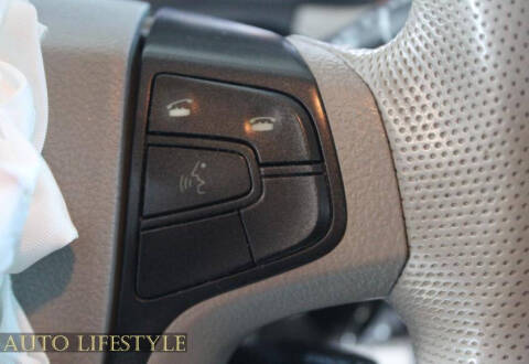 2013 Toyota Sienna SE 8-Passenger