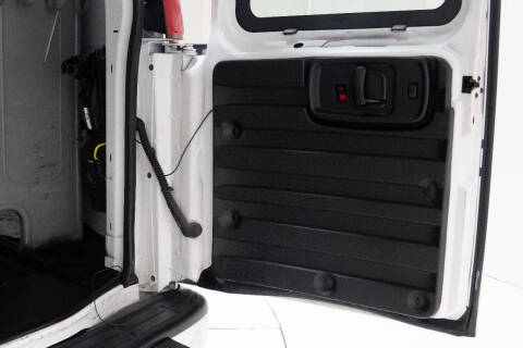 2017 GMC Savana 2500