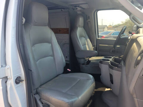 2011 Ford E-Series E-250