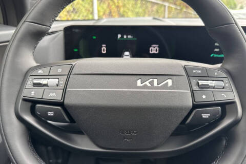 2026 Kia Sportage Plug-In Hybrid X-Line