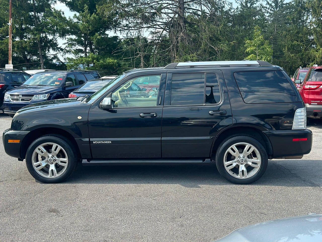 2009 Mercury Mountaineer for sale at Sams Auto Repair & Sales LLC in Harrisburg, PA